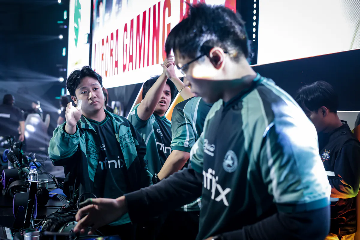 Gaming monitors and keyboards on an esports competition stage