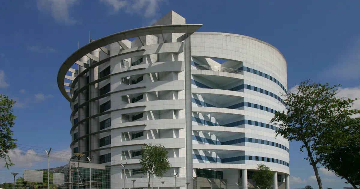 Industrial buildings and warehouse loading bays in Singapore
