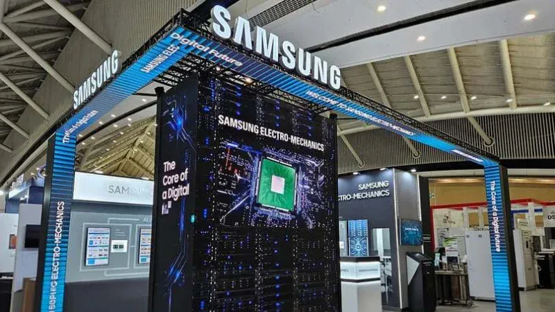 Semiconductor packaging substrates and electronic circuit boards